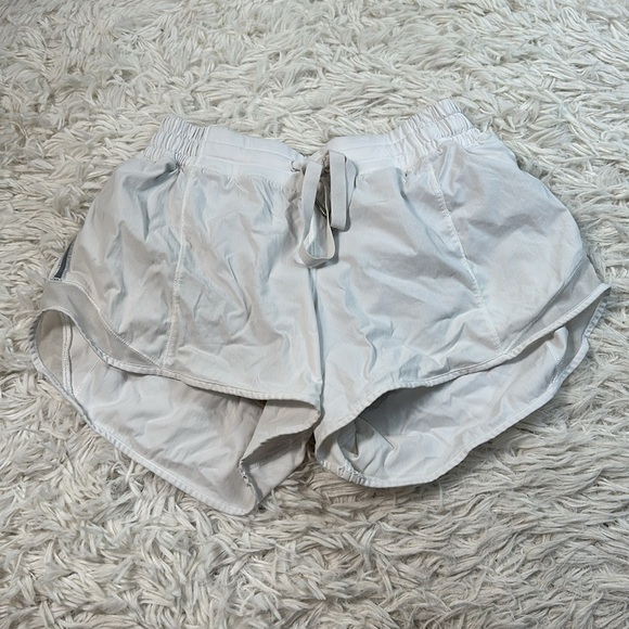lululemon athletica Pants - Lululemon Hotty Hot Short *Long White